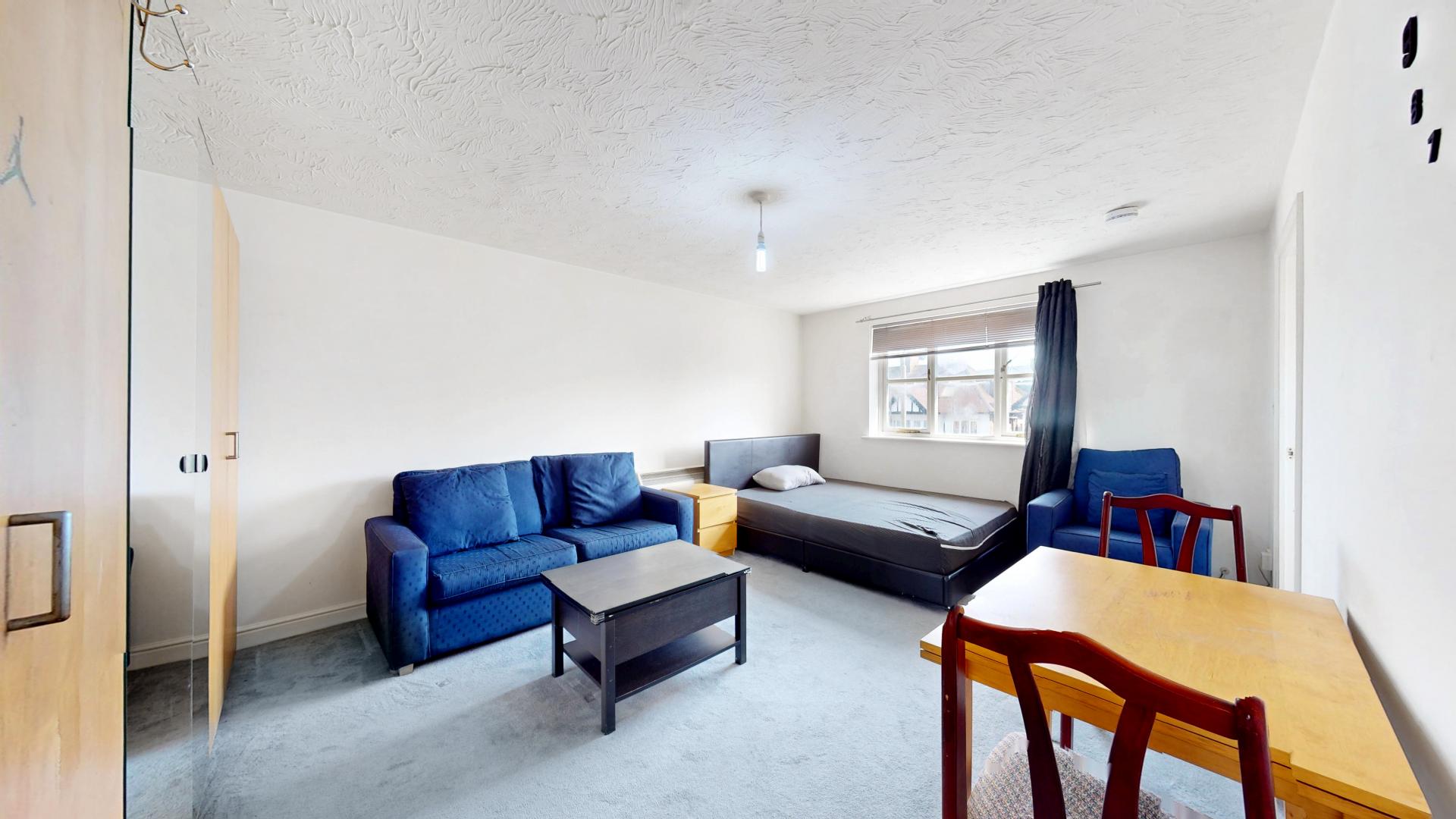 			Studio Apartment, 1 bath, 1 reception Apartment			 Upton Close, Cricklewood